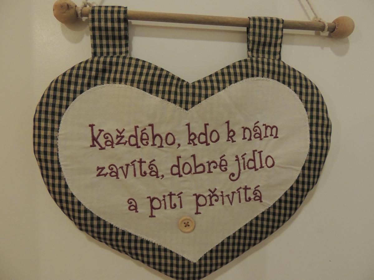 Penzion Borovica Stratena Luaran gambar